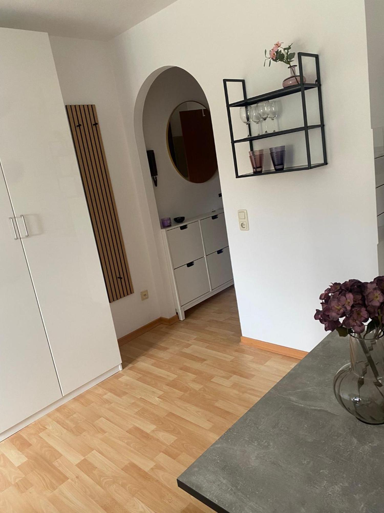 Charmante 1 Zimmerwohnung Mit Stellplatz Würzburg Exterior foto